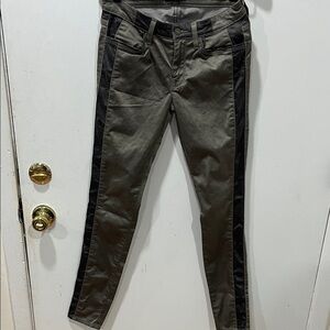 7 For All Mankind Olive and Black Women Jeans